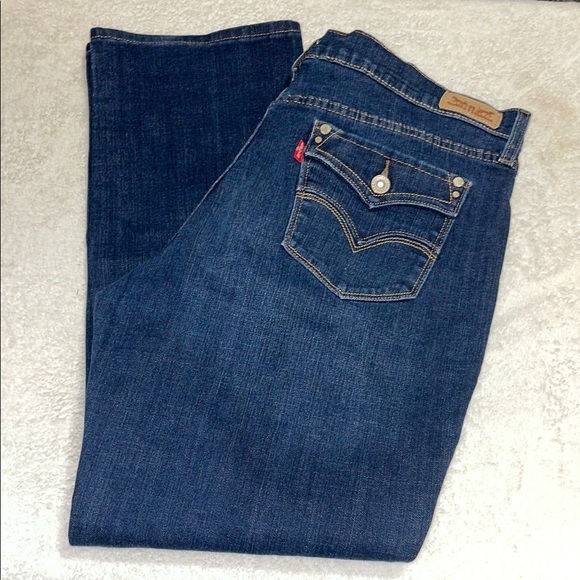 Levi's Denim - 🎉HP🎉Levi’s 505 Straight Leg Classic Blue Denim Women's Jeans